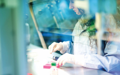 Female scientist working in ProQR's laboratories